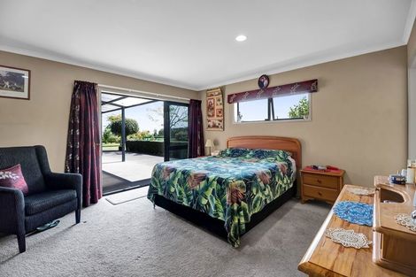 Photo of property in 325a Awai Road, Tarurutangi, New Plymouth, 4372