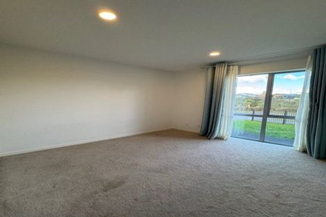 Photo of property in 59 Pitoitoi Drive, Riverhead, 0820