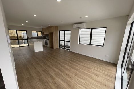 Photo of property in 11b Regency Place, Sunnynook, Auckland, 0632