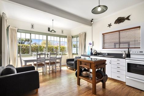 Photo of property in 4 Brougham Street, Nelson South, Nelson, 7010