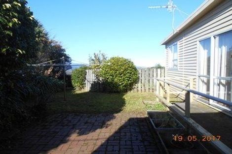 Photo of property in 202 Miromiro Road, Normandale, Lower Hutt, 5010