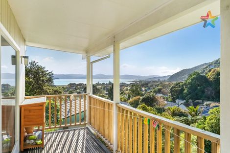 Photo of property in 42a Nikau Street, Eastbourne, Lower Hutt, 5013