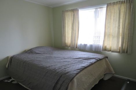 Photo of property in 4 Glastron Place, Bayview, Auckland, 0629