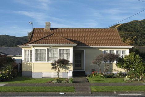 Photo of property in 61 Seddon Street, Naenae, Lower Hutt, 5011