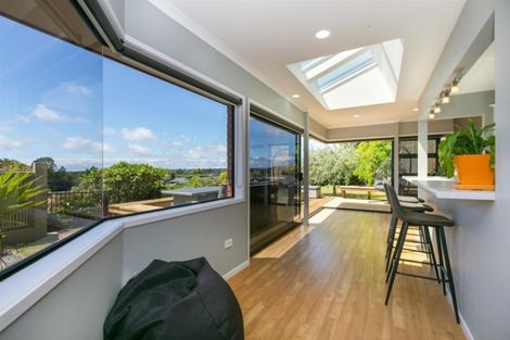 Photo of property in 23d Veale Road, Frankleigh Park, New Plymouth, 4310