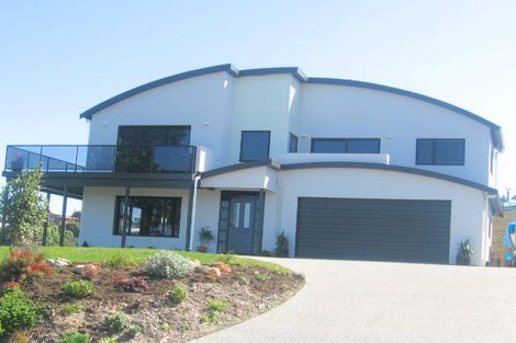 Photo of property in 11 Christa Court, Whitianga, 3510