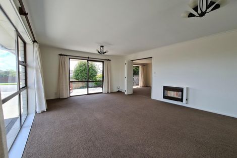 Photo of property in 43 Pencarrow Street, Highbury, Palmerston North, 4412