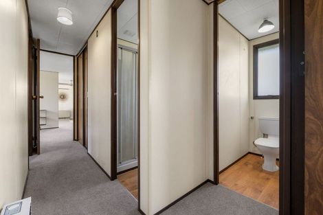 Photo of property in 38 Garland Drive, St Andrews, Hamilton, 3200