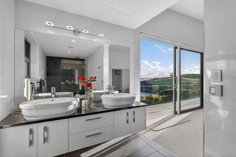 Photo of property in 35b Te Akau Drive, Russell, 0272
