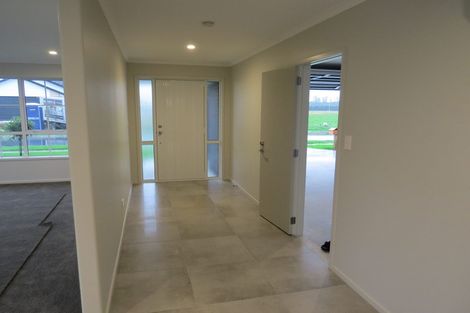 Photo of property in 8 Kahuparere Crescent, Pyes Pa, Tauranga, 3112