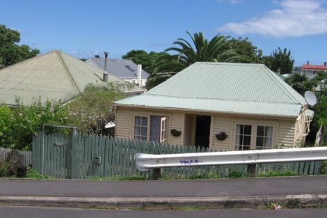 Photo of property in 29 Clarence Street, Devonport, Auckland, 0624