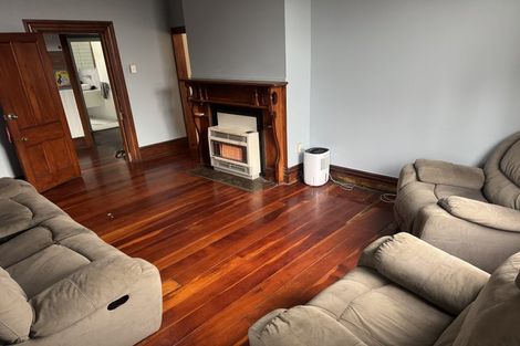 Photo of property in 16 Saint Winifreds Avenue, Hamilton East, Hamilton, 3216