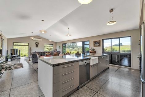 Photo of property in 77c Dorset Road, Hillsborough, New Plymouth, 4372