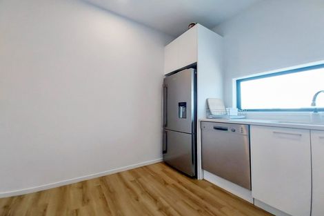 Photo of property in 9/2 Tahuhu Road, Mount Wellington, Auckland, 1062