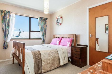 Photo of property in 6 Inlet View, Titahi Bay, Porirua, 5022