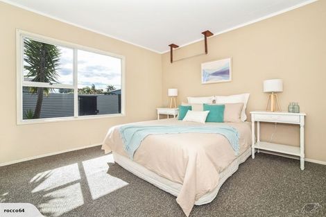 Photo of property in 38 Eversham Road, Mount Maunganui, 3116