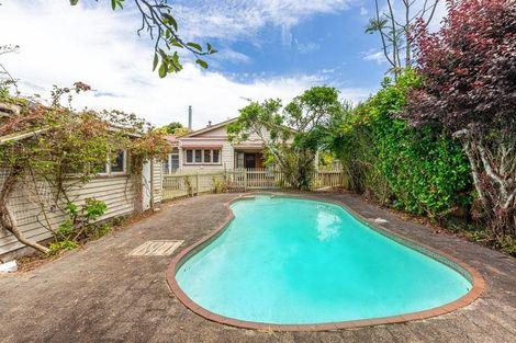Photo of property in 29 Shackleton Road, Mount Eden, Auckland, 1024