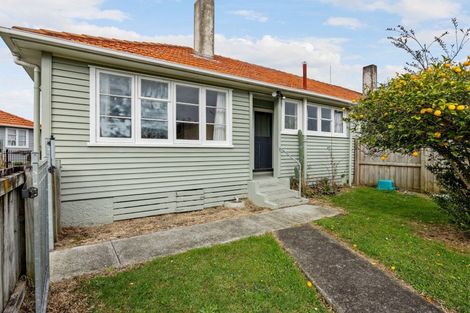 Photo of property in 8 Gardiner Place, Fairfield, Hamilton, 3214