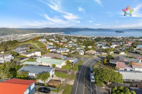 Photo of property in 258 Dowse Drive, Maungaraki, Lower Hutt, 5010