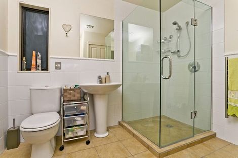 Photo of property in 13/7 The Avenue, Albany, Auckland, 0632