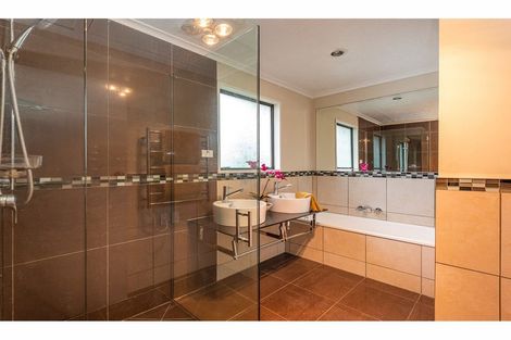 Photo of property in 405 Avonhead Road, Avonhead, Christchurch, 8042