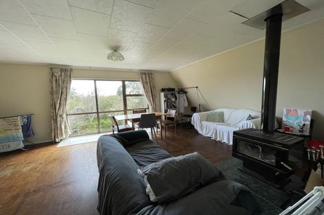 Photo of property in 85 Atawhai Road, Fitzherbert, Palmerston North, 4410