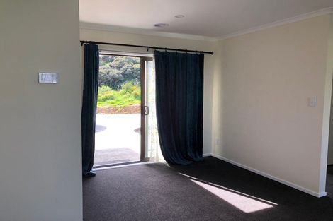 Photo of property in 11 Waitaria Terrace, Aotea, Porirua, 5024