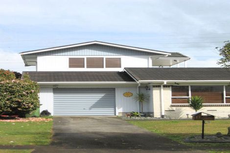 Photo of property in 13 Bexley Place, Pahurehure, Papakura, 2113
