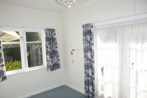 Photo of property in 145 Kings Crescent, Hutt Central, Lower Hutt, 5010
