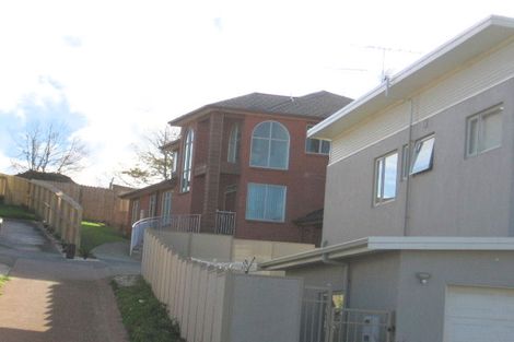 Photo of property in 61 Medallion Drive, Oteha, Auckland, 0632