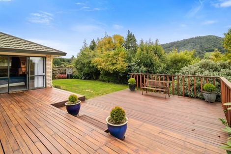 Photo of property in 22 Edward Payton Grove, Pukehangi, Rotorua, 3015
