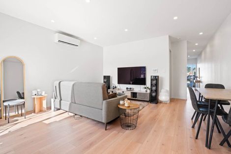 Photo of property in 22 Puhikawa Street, Massey, Auckland, 0614