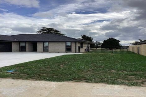 Photo of property in 39 Murray Ward Drive, Te Kauwhata, 3710