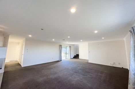 Photo of property in 16 Holland Road, Hillcrest, Auckland, 0627