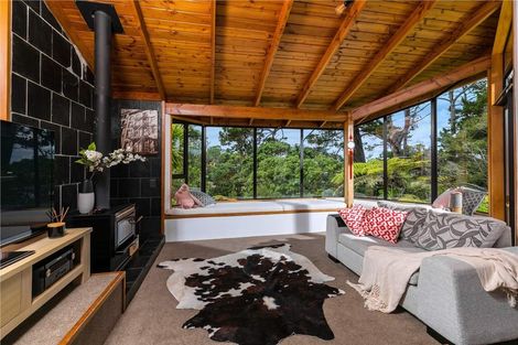 Photo of property in 25 Austin Road, Greenhithe, Auckland, 0632