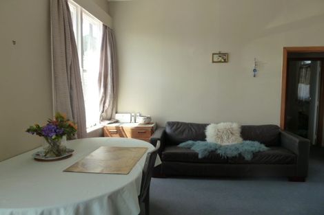 Photo of property in 10 Levy Street, Mount Victoria, Wellington, 6011