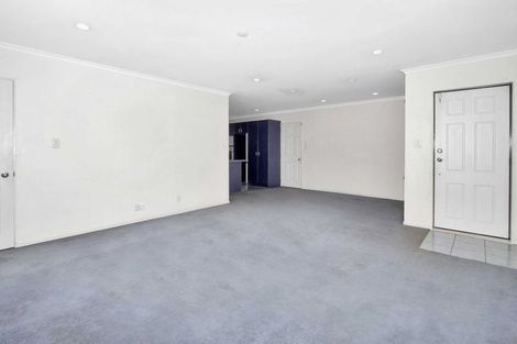 Photo of property in 72b Manuroa Road, Takanini, 2112