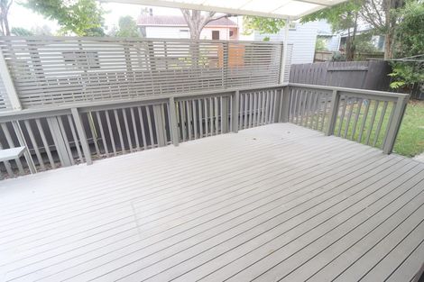 Photo of property in 54 Oreil Avenue, West Harbour, Auckland, 0618