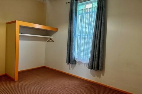 Photo of property in 4a Henry Street, Kilbirnie, Wellington, 6022