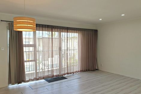 Photo of property in 7/41 Anzac Road, Browns Bay, Auckland, 0630