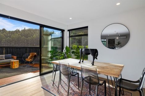 Photo of property in 5 Betty Roberts Lane, Cracroft, Christchurch, 8022