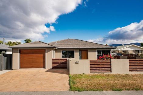 Photo of property in 112 Neplusultra Street, Cromwell, 9310