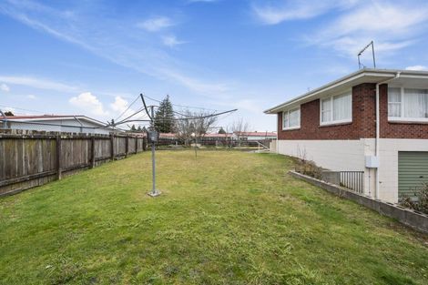 Photo of property in 135 Elizabeth Drive, Tokoroa, 3420