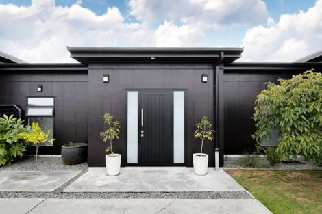 Photo of property in 19 Meissner Road, Havelock North, 4130