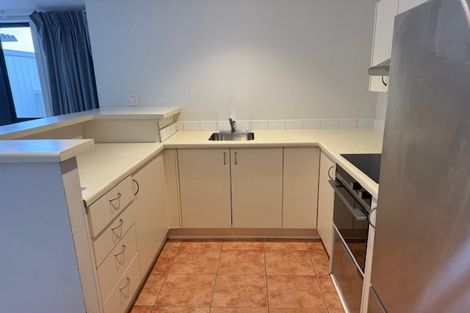 Photo of property in 31b/30 Westward Ho, Glen Eden, Auckland, 0602