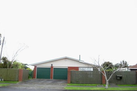 Photo of property in 10 Karina Road, Merrilands, New Plymouth, 4312