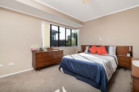 Photo of property in 30b Seaview Road, Otumoetai, Tauranga, 3110