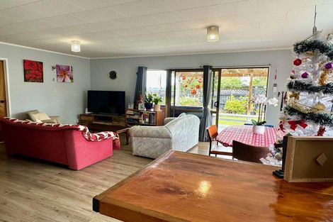 Photo of property in 44b Te Haumi Drive, Paihia, 0200