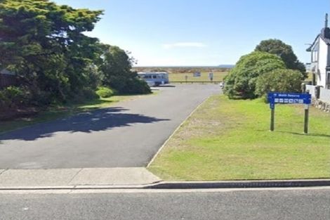 Photo of property in 1184 Papamoa Beach Road, Papamoa Beach, Papamoa, 3118
