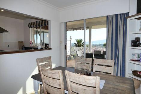 Photo of property in 8 Tui Crescent, Waikanae, 5036